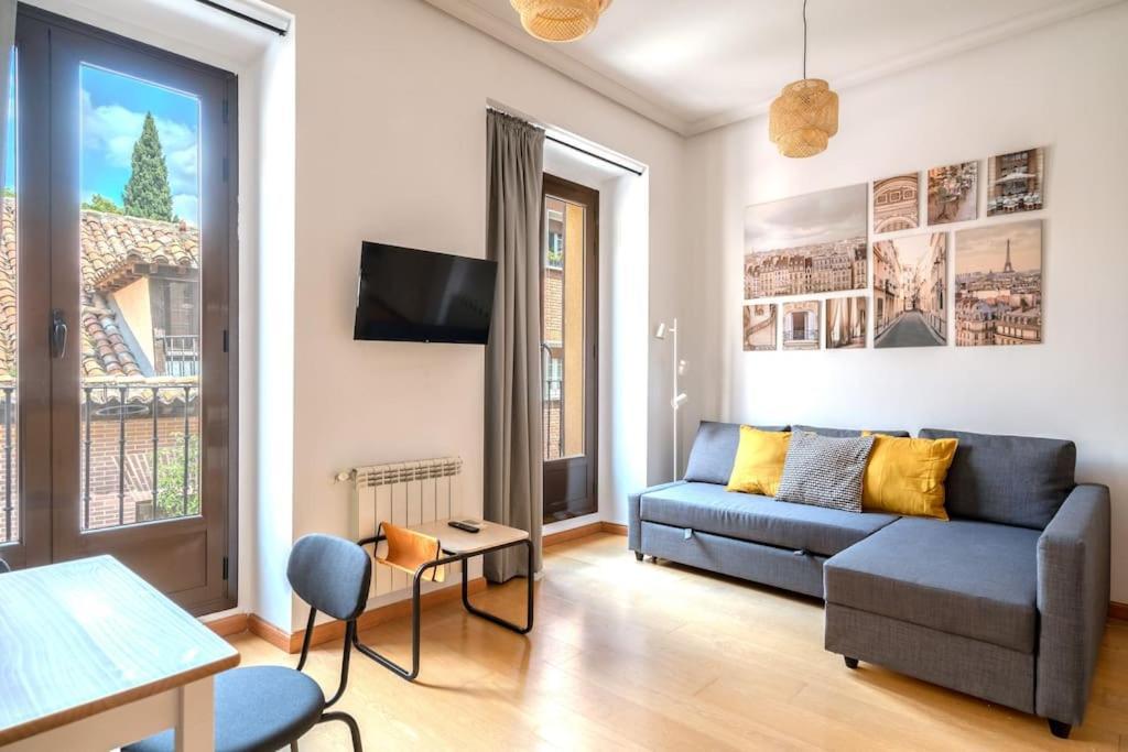 Flat In Barrio De Las Letras / Cervantes20 Madrid Eksteriør billede